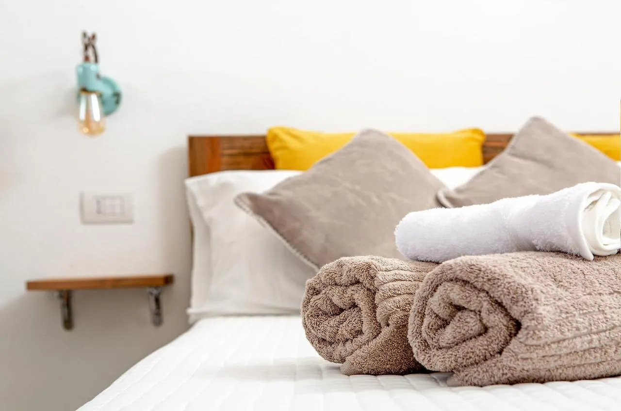La Casa Di Memmi Suites & Rooms Santa Teresa Gallura Italien